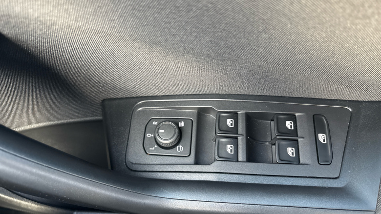 Volkswagen T-Roc 1.5 TSI Life 5dr DSG Petrol Hatchback